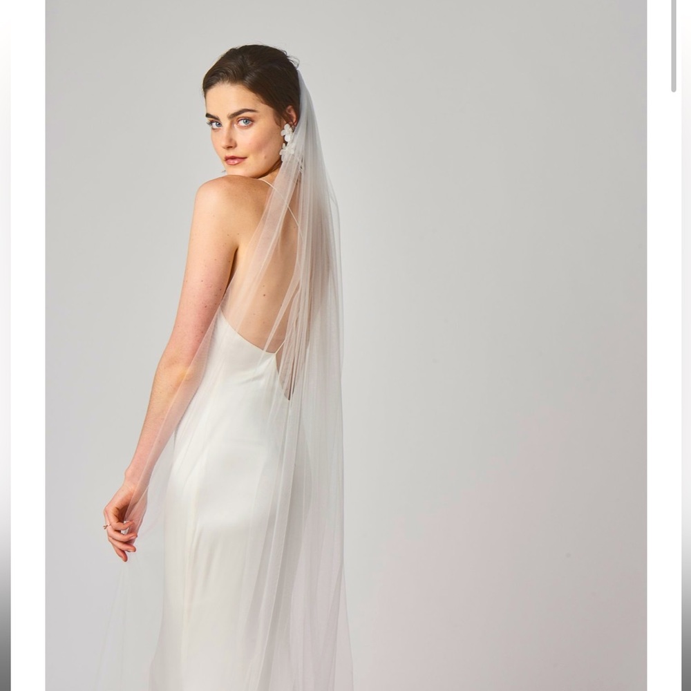 Alexandra Grecco Cathedral Length Signature Bridal Veil